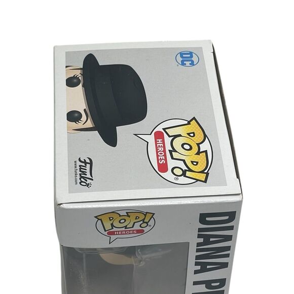 Funko Pop! Heroes Diana Prince Vinyl Figure  Hot Topic Exclusive New - Picture 9 of 10